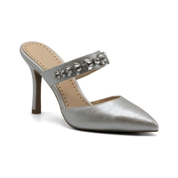 Adrienne Vittadini Shoes - ADRIENNE Vittadini BNWT Women's "Gravity" mule sandal sz 7.5 jewels silver